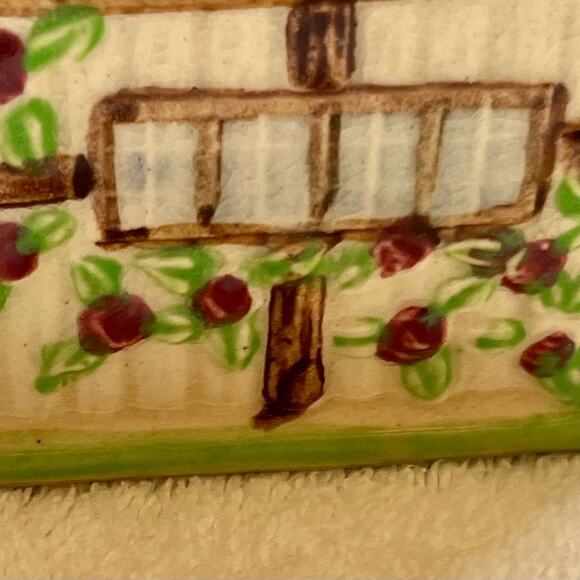 1950s Majolica Japan cottageware teapot and creamer dish - Picture 10 of 15